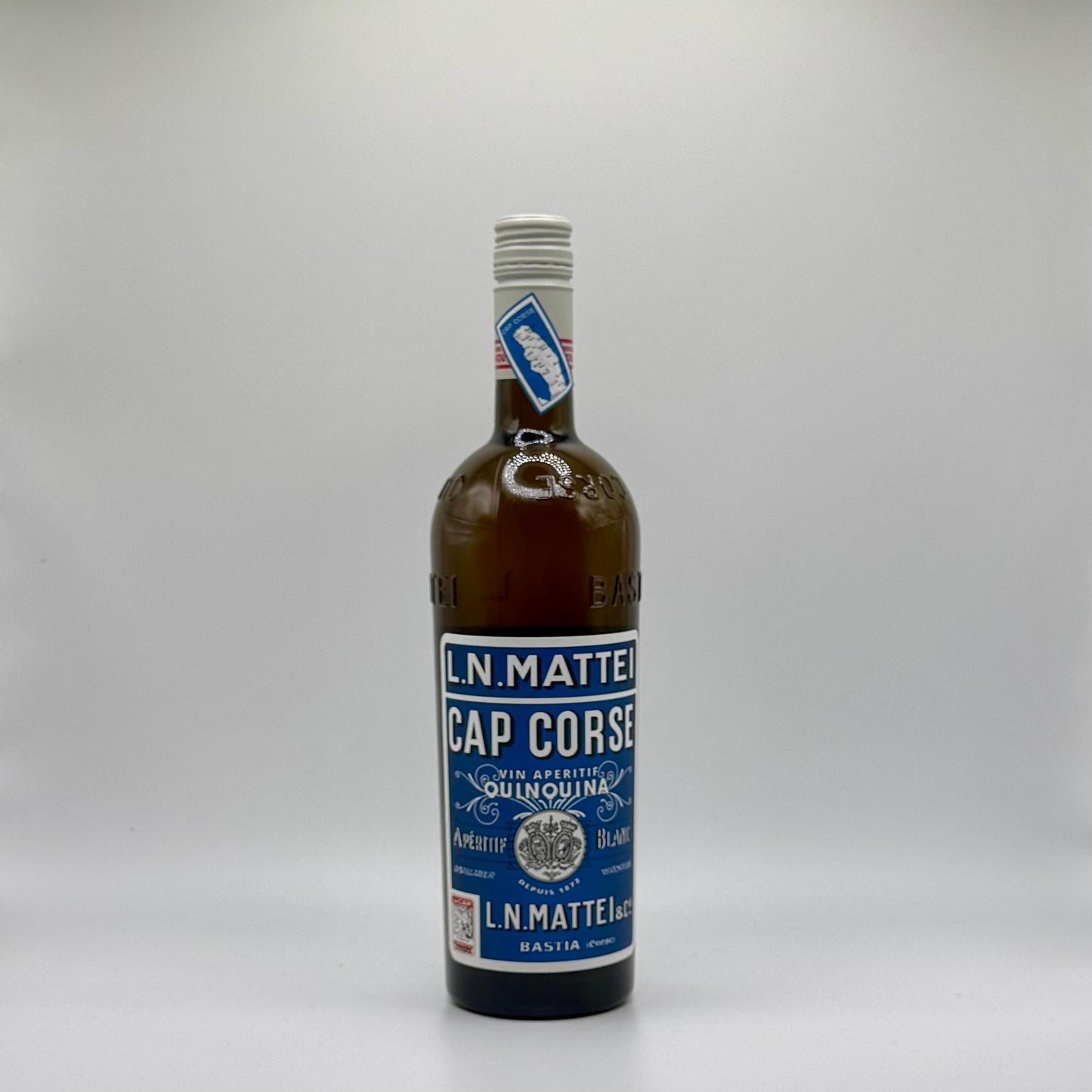 L.N. Mattei Cap Corse Quinquina Aperitif Blanc